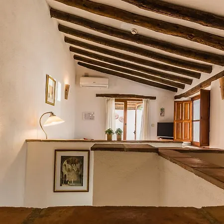 Holiday home Casa Luna - 16th Century Traditional Spanish *